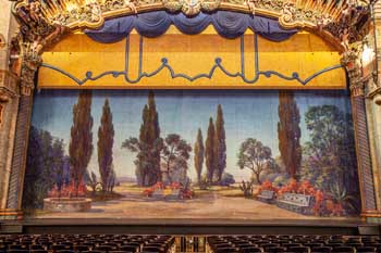Majestic Theatre, San Antonio: Fire Curtain Closeup