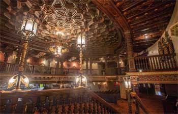 Majestic Theatre, San Antonio: Top Of Mezzanine Stairs