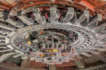 The Mayan, Los Angeles: Auditorium Centerpiece Extreme Closeup