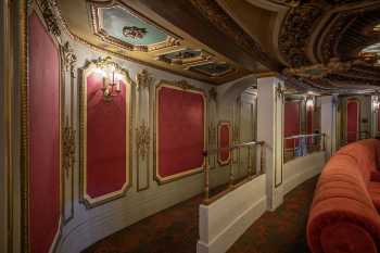 Midland Theatre, Kansas City, American Midwest (outside Chicago): Loge Corridor