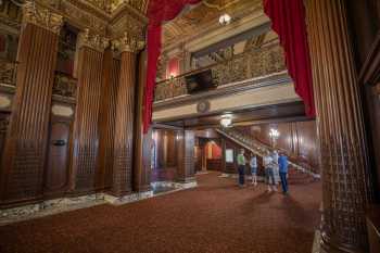 Midland Theatre, Kansas City, American Midwest (outside Chicago): Grand Lobby