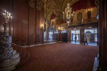 Midland Theatre, Kansas City, American Midwest (outside Chicago): Lobby Entrance