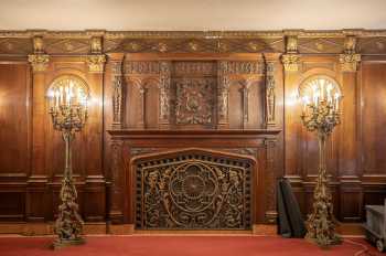 Midland Theatre, Kansas City, American Midwest (outside Chicago): Lounge Fireplace