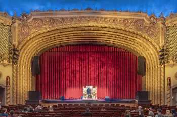 Orpheum Theatre, Phoenix, American Southwest: Wurlitzer organ console being played at “Orpheum Theatre Reimagined” in January 2025