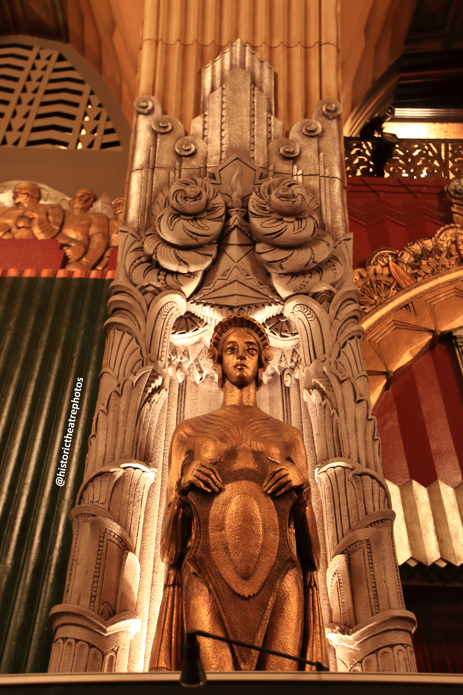 Pantages Theatre, Hollywood: Art Deco Figure