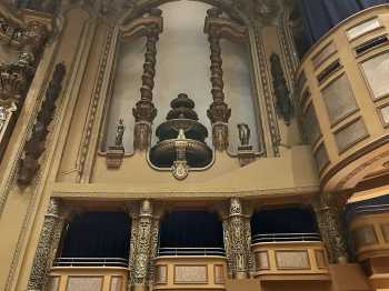 Brooklyn Paramount, New York City: Auditorium Side Wall Closeup