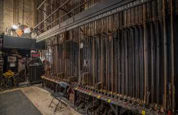 Riviera Theatre, Chicago: Counterweight Wall from upstage right