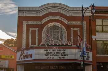 Riviera Theatre, Chicago: Marquee