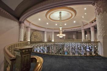 Saban Theatre, Beverly Hills: Top of lobby stairs at Balcony level