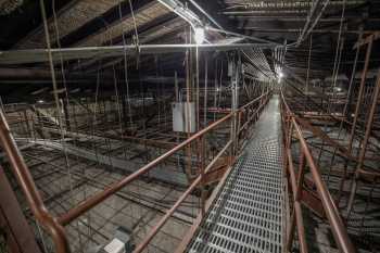 Stefanie H. Weill Center for the Performing Arts, Sheboygan, American Midwest (outside Chicago): Attic Catwalk