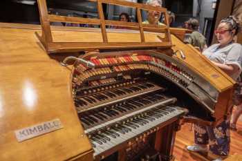 Stefanie H. Weill Center for the Performing Arts, Sheboygan, American Midwest (outside Chicago): Organ Console