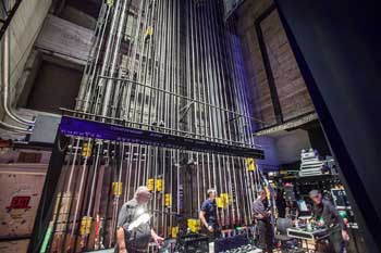 The United Theater on Broadway, Los Angeles: Counterweight Wall from Upstage