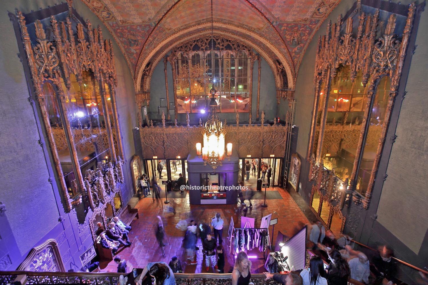 The United Theater on Broadway, Los Angeles: Entrance Lobby from Mezzanine level daytime