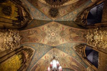 The United Theater on Broadway, Los Angeles: Main Lobby Ceiling
