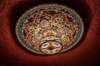 Uptown Theater, Kansas City, American Midwest (outside Chicago): Light Fixture Closeup