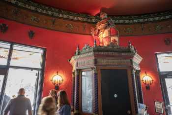 Uptown Theater, Kansas City, American Midwest (outside Chicago): Exterior Entrance and Ticket Booth