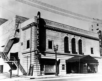 The theatre at its opening in 1927